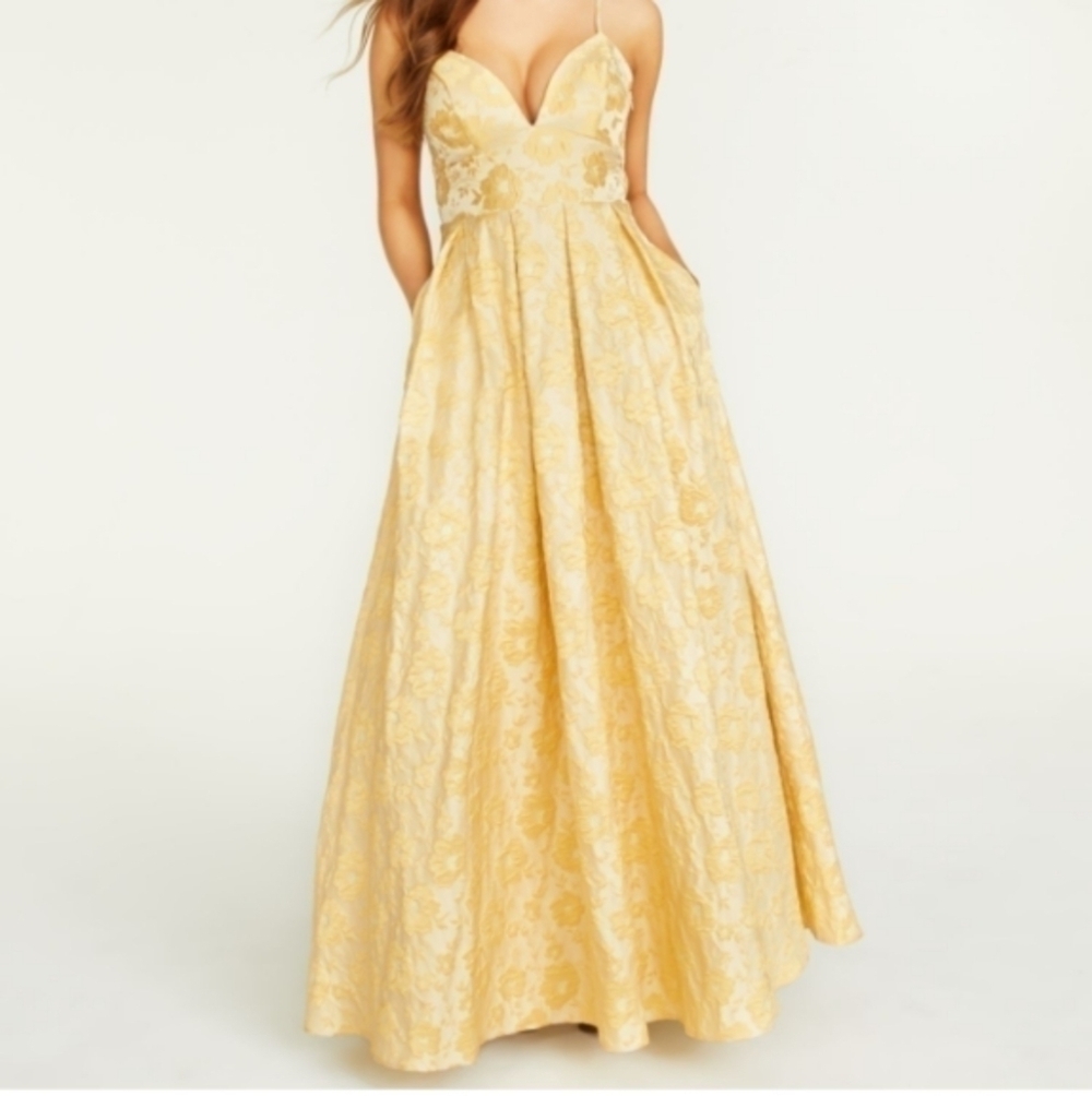 NEW Trixxi  Floral Jacquard Gown Yellow/Silver Long Formal Sz 1 Juniors